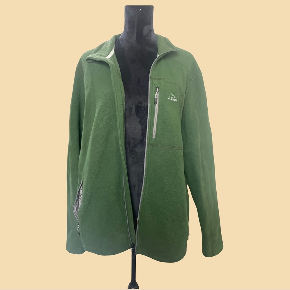 L.L. Bean Men’s Fleece Zip Up Jacket Size: Large